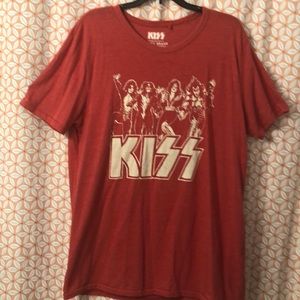 Vintage look and feel KISS shirt